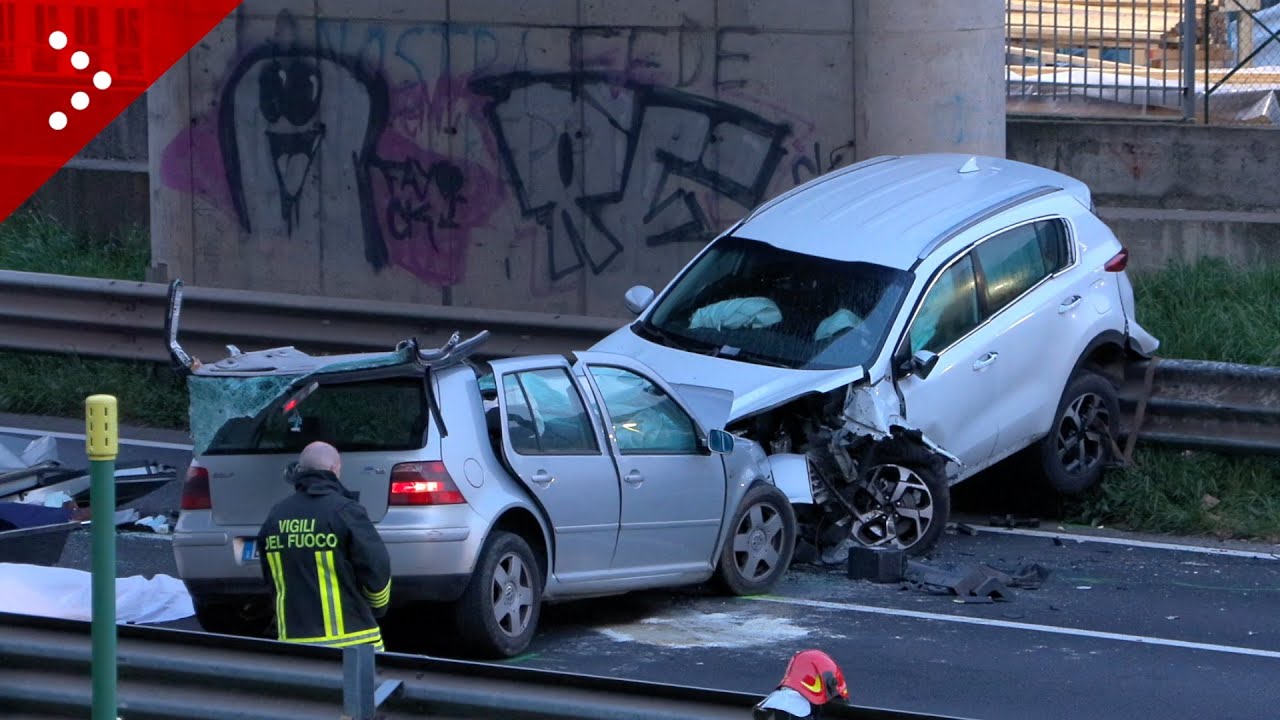 Incidente tra due auto e una moto ad Albino (Bergamo): un morto