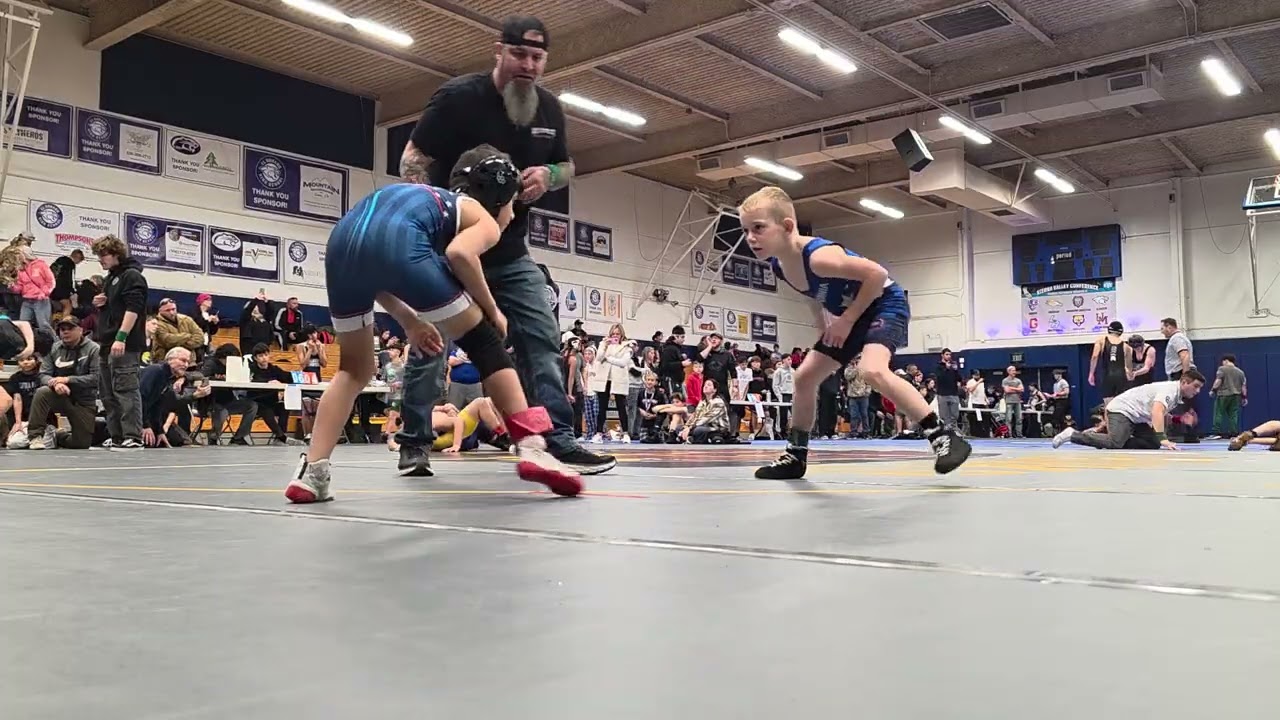 Maverick Wrestling Meatgrinder Elderado 1/10/26  54lbs match 4 - Colin.