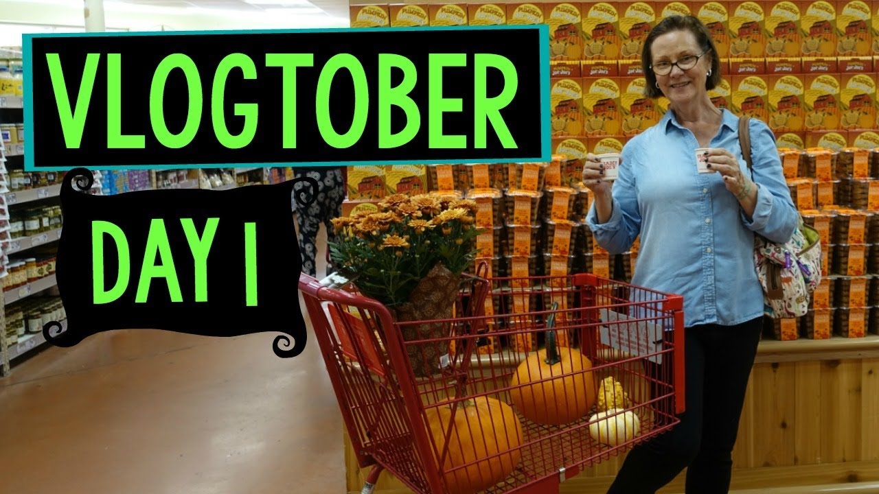 Vlogtober 2017 Day 1: GIVEAWAY! FARMERS MARKET, PUMPKINS! 🎃