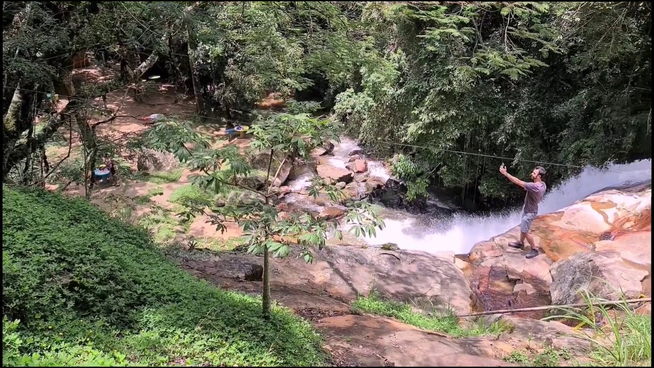 Conheça a Cachoeira do Lageado em Santo Antônio do Pinhal.....dez 2020