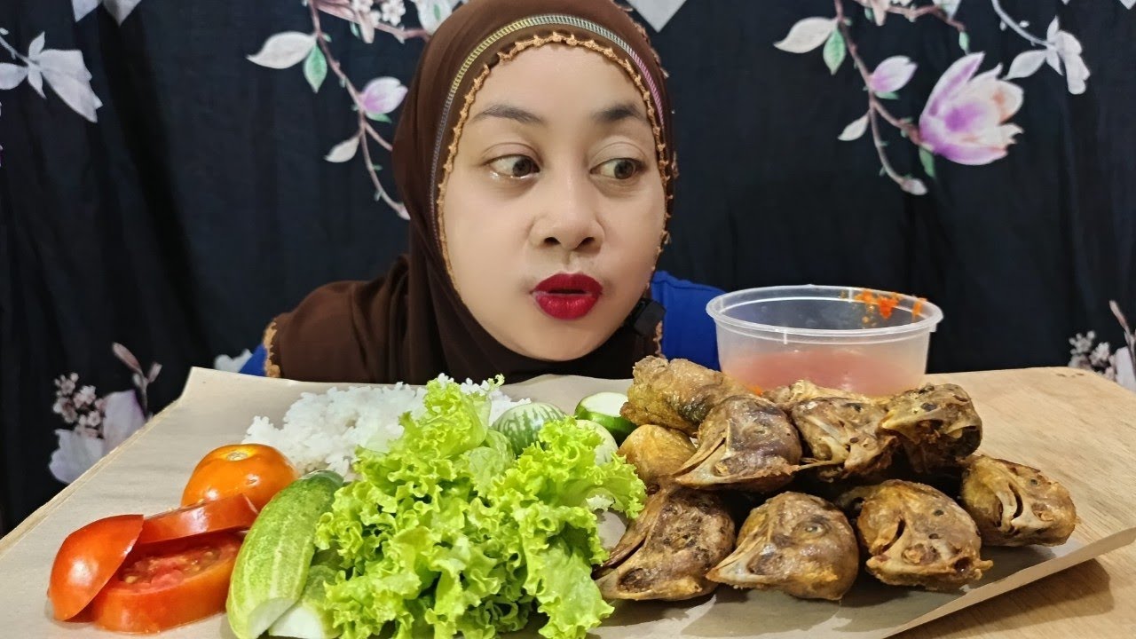 MUKBANG LALAPAN KEPALA AYAM #mukbang #makan #lalapan #makan