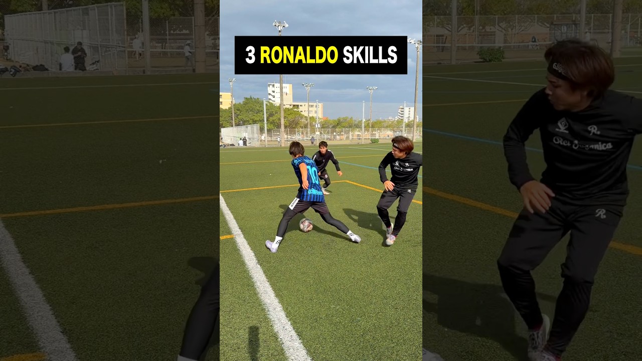 Which RONALDO do you like?🤔R9? CR7? #football #soccer
