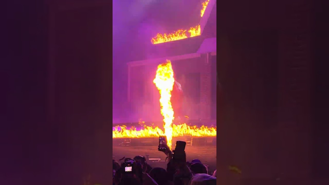 Future - Teflon Don ( LIVE @RollingLoud  Miami )