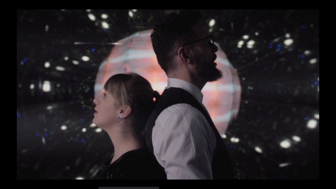 Spoko & Smola a Hrušky - Aj Ty To Tak Cítiš (feat. Mirka Miškechová)  (Official Video)