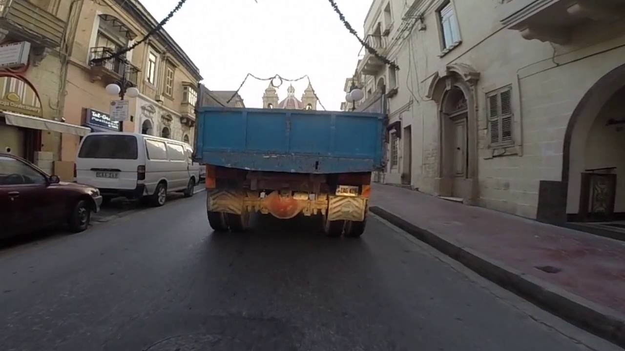 Daily Commute | the smoker, unbelievable!!!