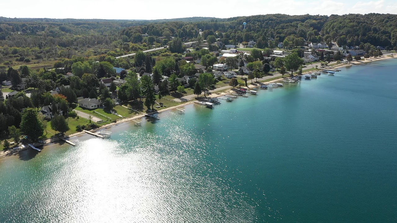 Crystal Lake Shoreline Beulah MI SE