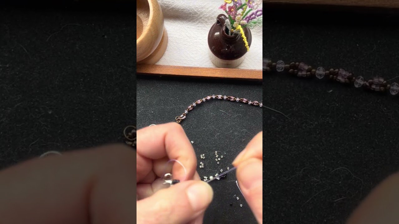 اسوارة بالخرز الجزء الثاني Making a beaded bracelet (part 2)