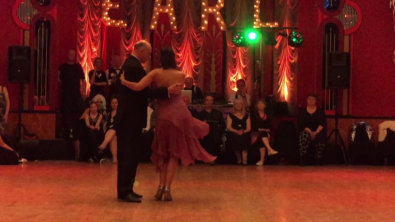 Fun Teacher Cabaret from Euphoria Doncaster 2017 Tony & Denitsa Argentine Tango
