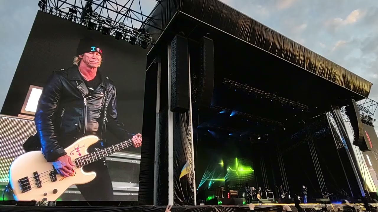 Guns N' Roses - 15.06.2022 Forus Travbane, Stavanger, Norway - Coma