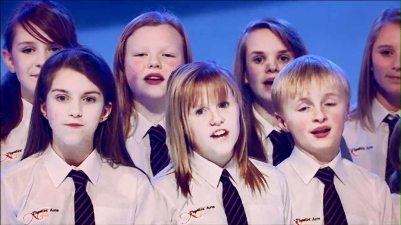 Nidus Children's Choir -- Nadolig Llawen (Nadolig Bryn Terfel)
