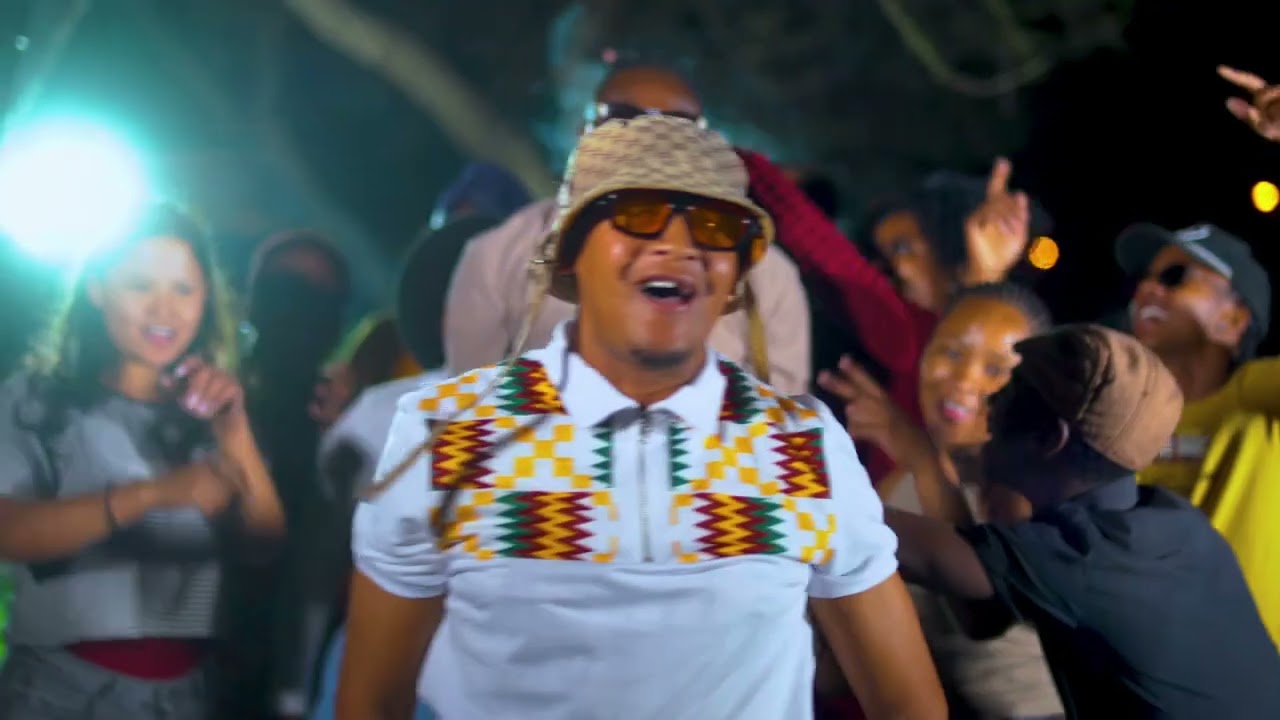 S-MAN FT KALUX & KALLO ON THE BEAT  TI XURO