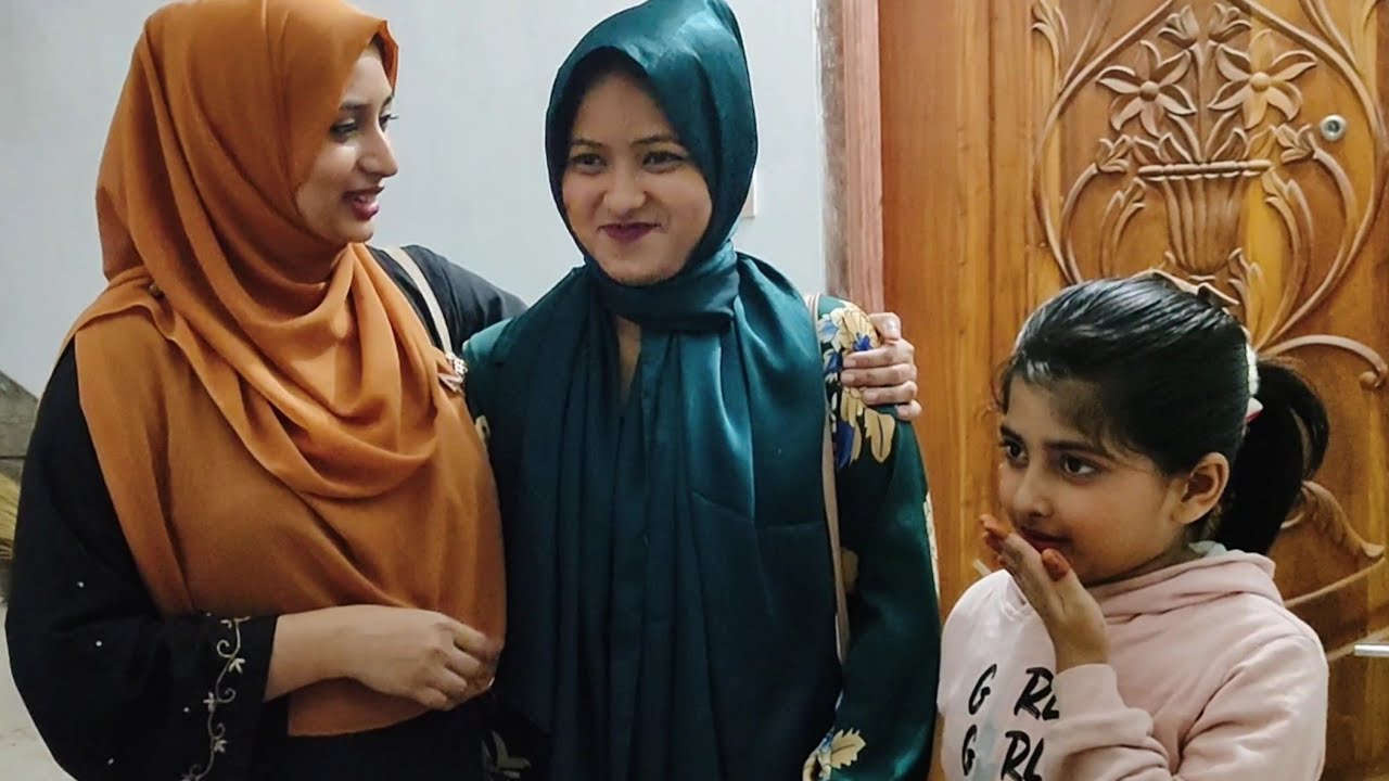কেক বানানোর জিনিসপত্র কিনতে গিয়ে কি কি করলাম|দুই বান্ধুবি মিলে কোথায় গেলাম|