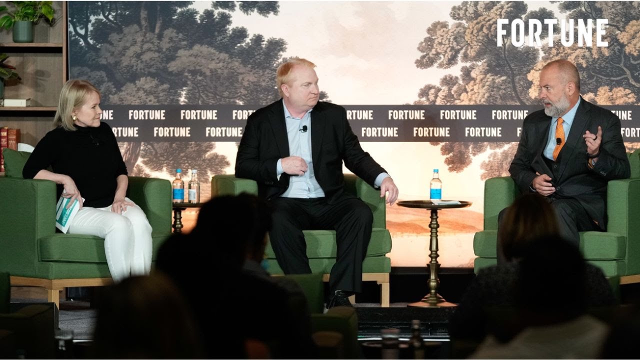 How CEOs Can Thrive in the Age of AI