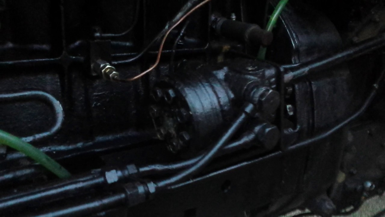 Tractor U650 modificat cu motor de saviem