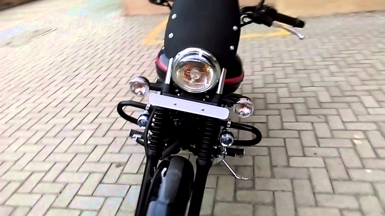 Bajaj Avenger 220 Street modified