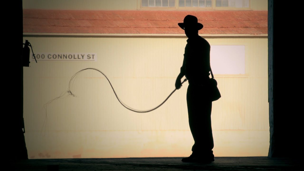 Indy's Whip And Leap Test | Mythbusters10