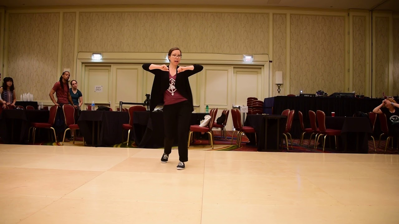 Lindy Hop Class Recap: Fall off the logs and solo jazz with Naomi
