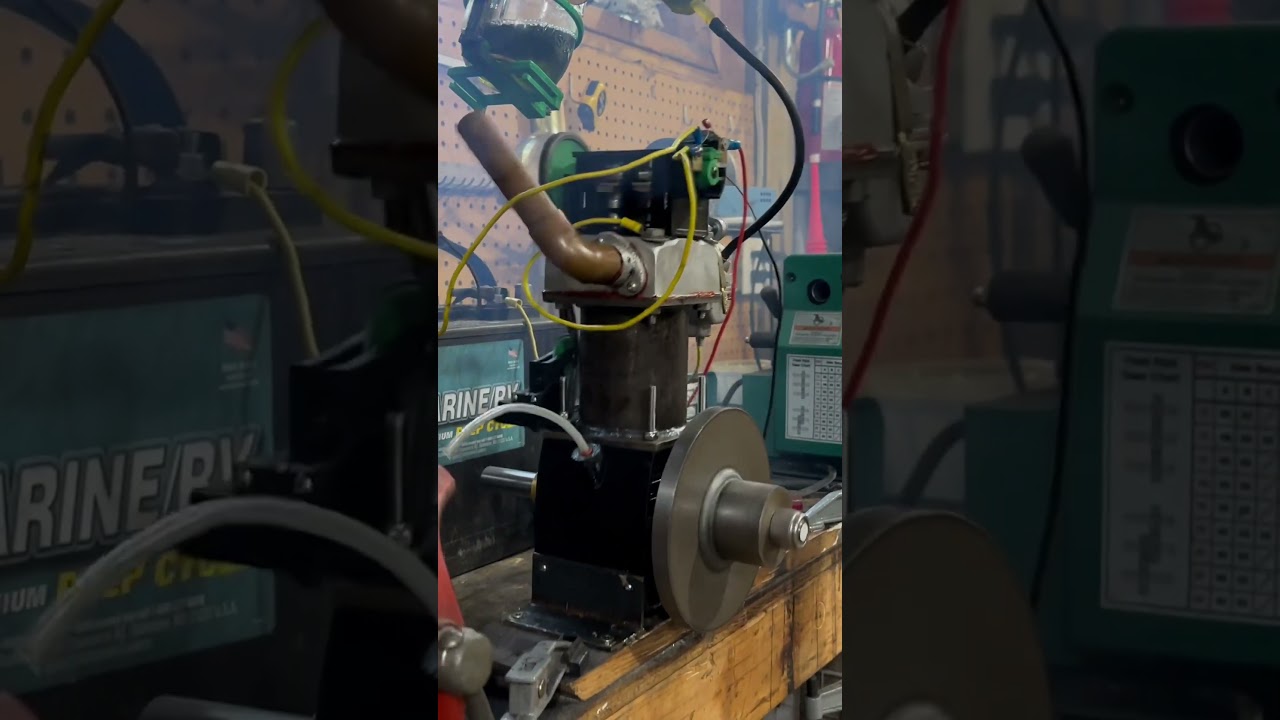 Homemade gas engine runing away?? #gas #3dprinting #3dengine