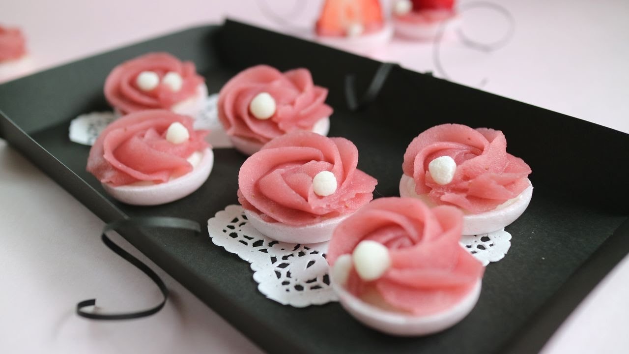 Wagashi-style dessert(strawberry-an)苺餡を使った春のデザート!甘酸っぱい～