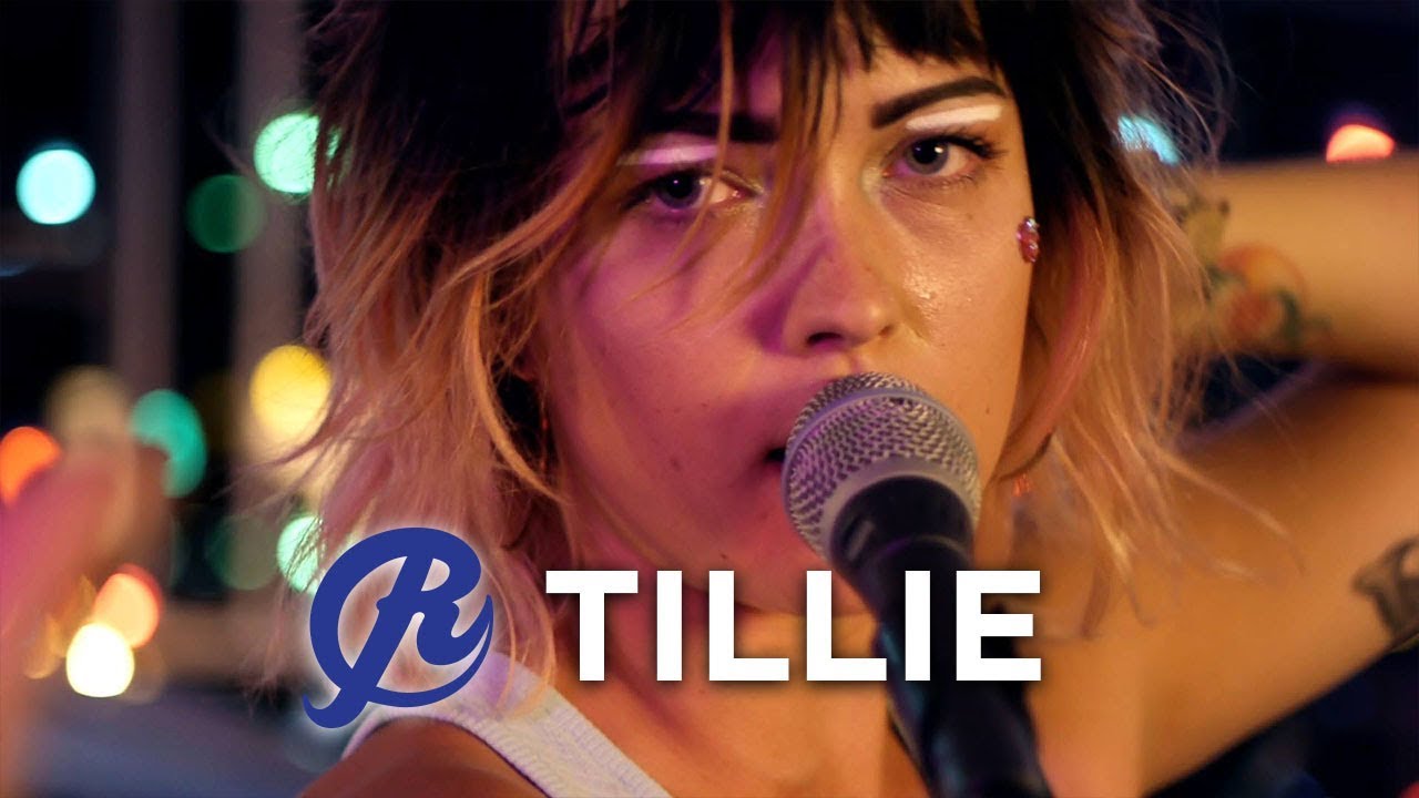 Tillie - Pink & Blue (Sound Skryer Sessions)