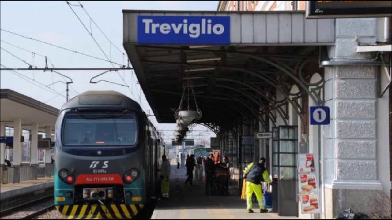 Annunci treni nella stazione di Treviglio dalle 12:07 alle 14:35