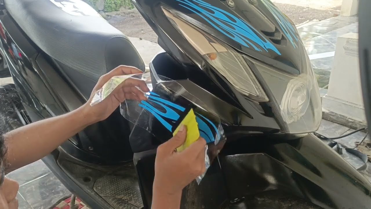 Pemasangan striping beat