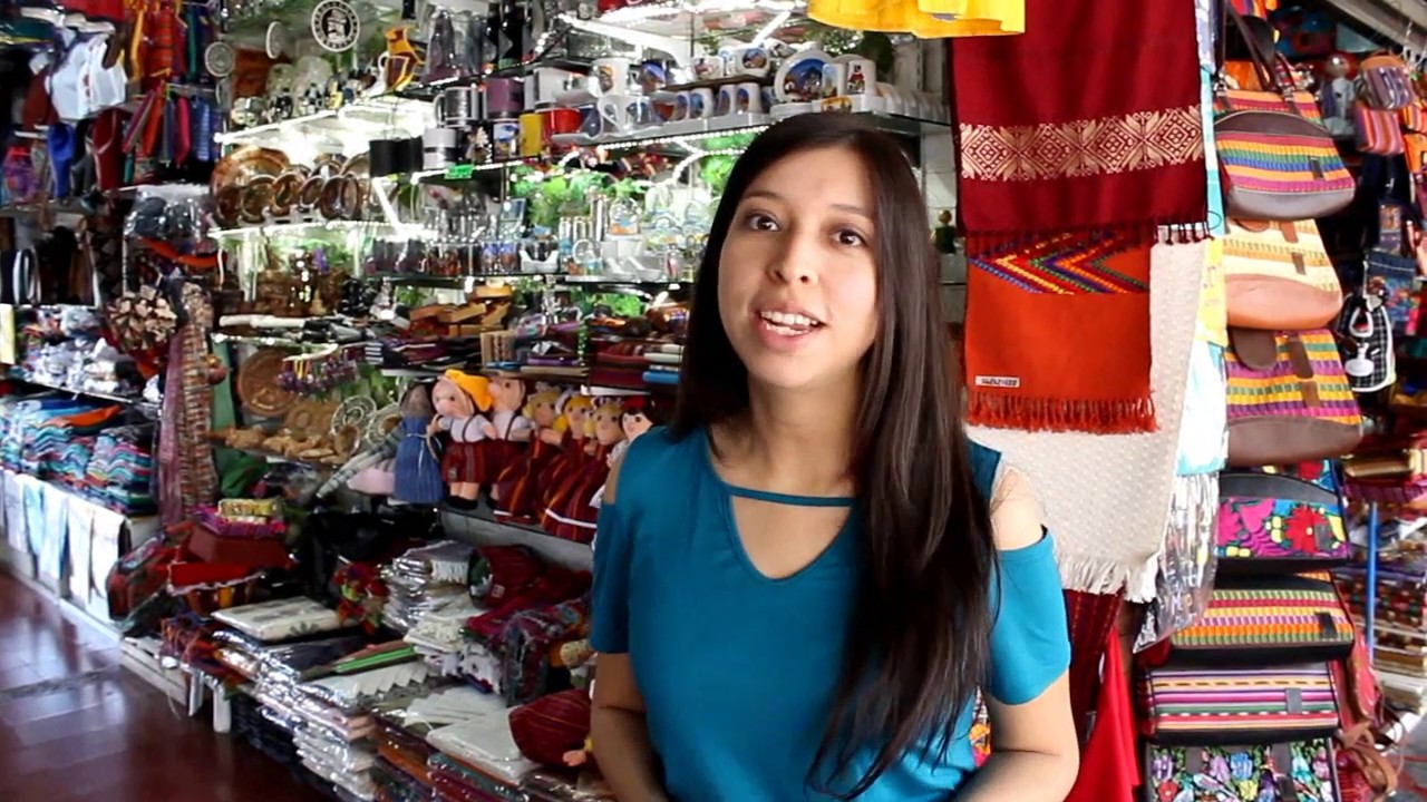 Visita al mercado de artesanías en Guatemala