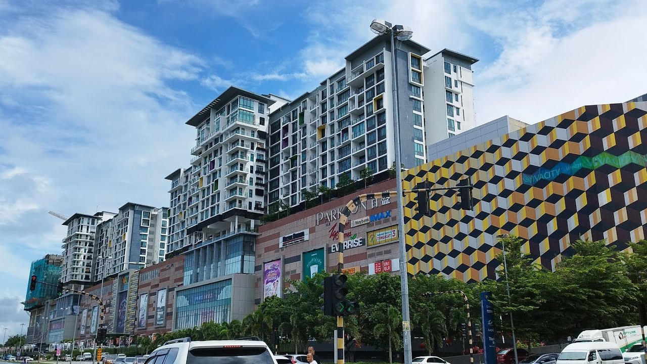 VIVA CITY MEGA MALL KUCHING