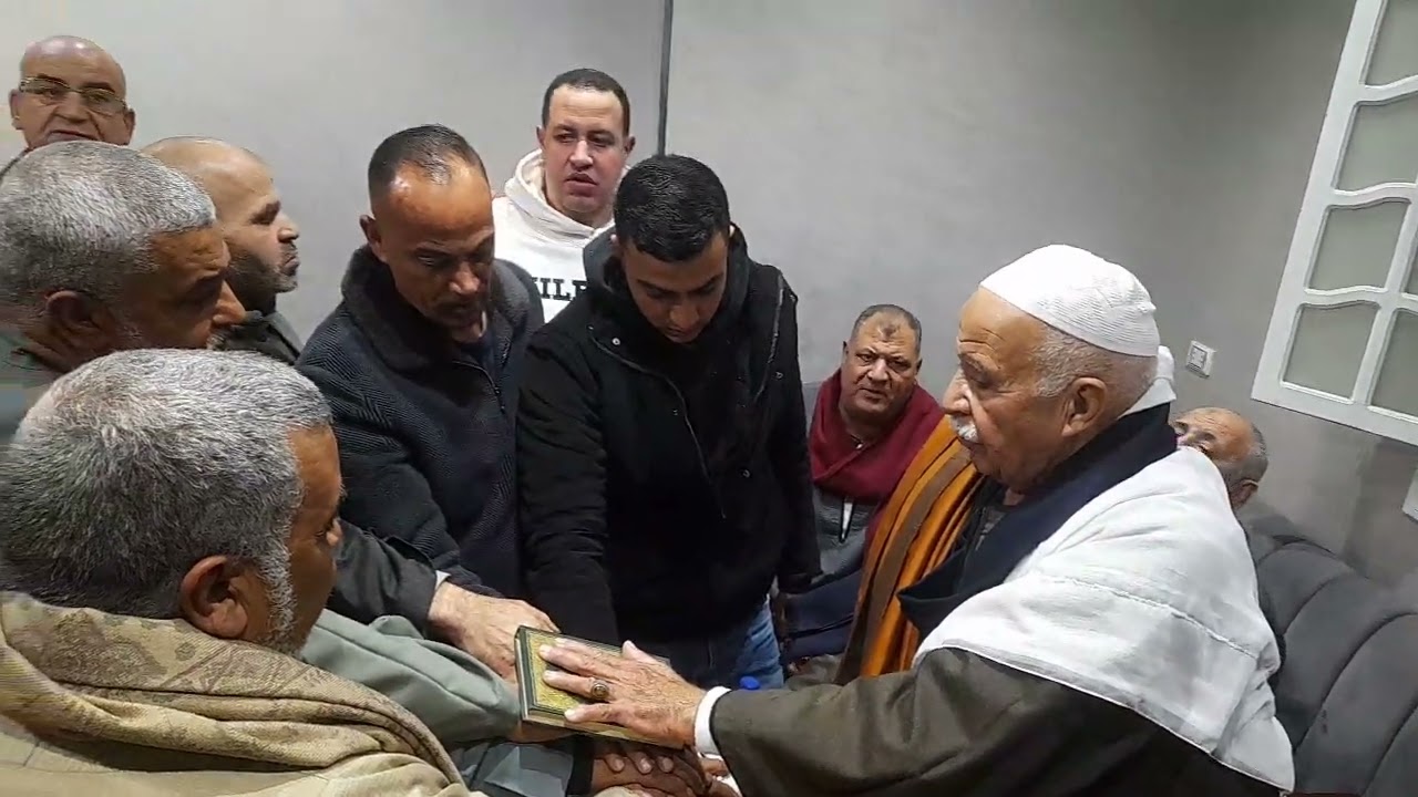 مجلس صلح عرفي فى منزل )(الحاج هاني عدس)( بسوس محافظه القليوبية وتم الصلح والتراضي بحمدالله)(