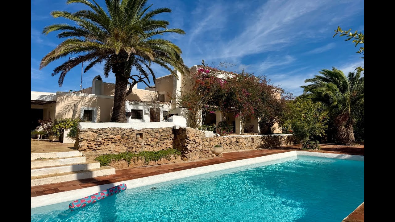 Historic Country Finca Oozing Character and Charm Set in Super San Jose Location - ref. 1859