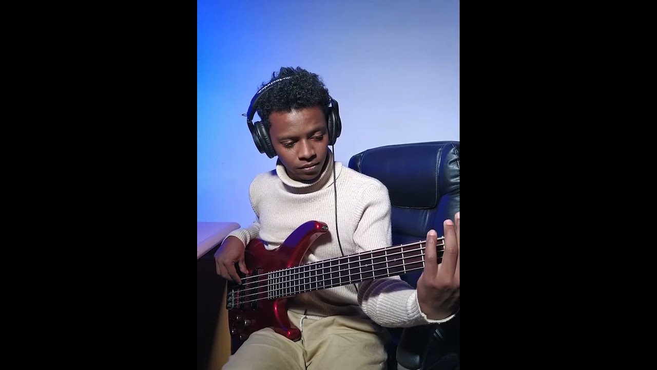 Comment ne pas te Louer (bass cover) Revival Messengers)