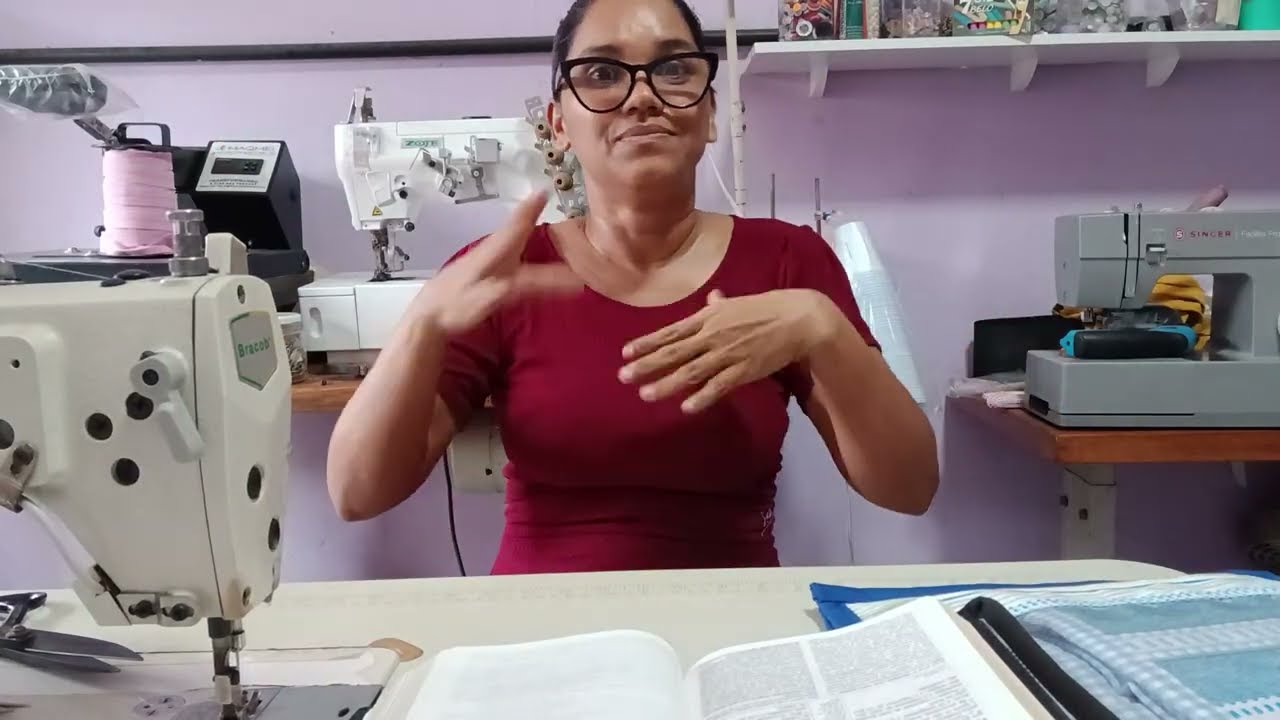 Como eu ganho dinheiro na costura. Não vo mas fechar a minha loja. 🙏🙏🥰🥰