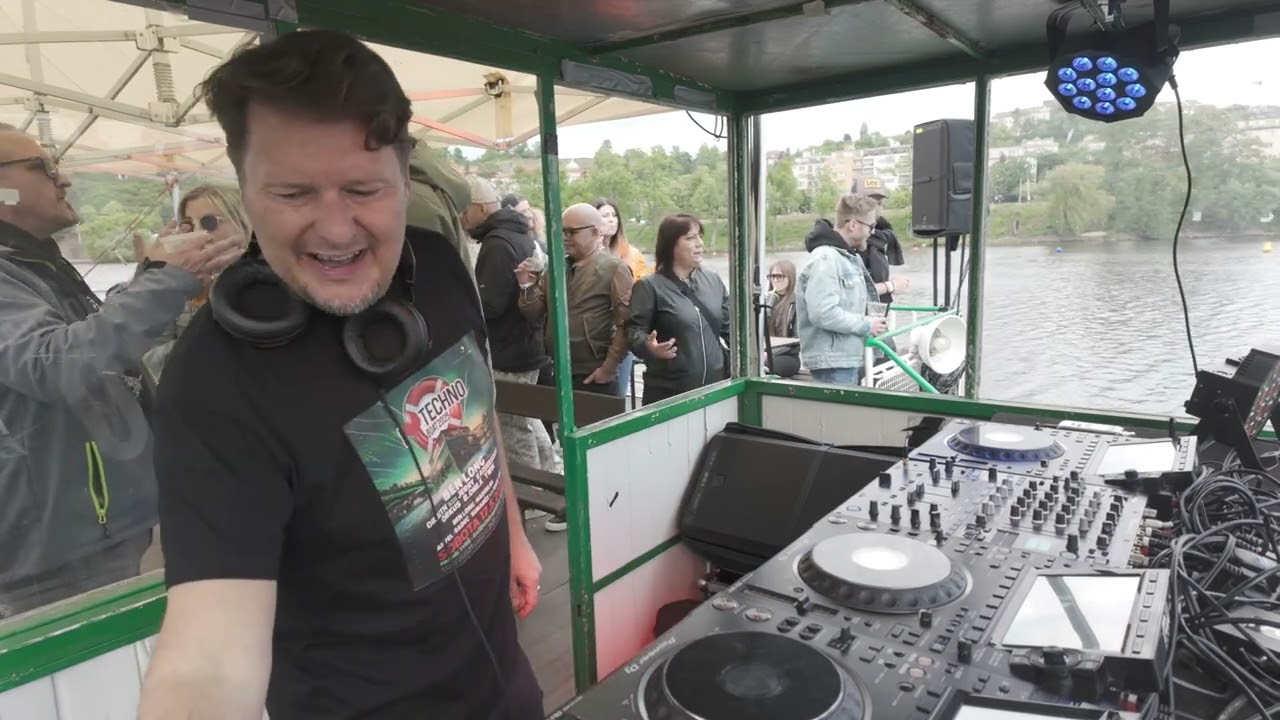I Love Techno Boat 2025 - B.One.K
