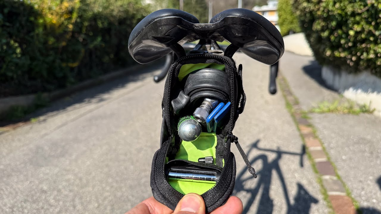 Cosa portare con sé quando si esce in bici da corsa