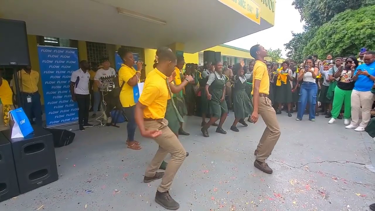 St Jago High QUIZ Victory Dance competition ROUND 1 - * FOOT*...WHO WIN?