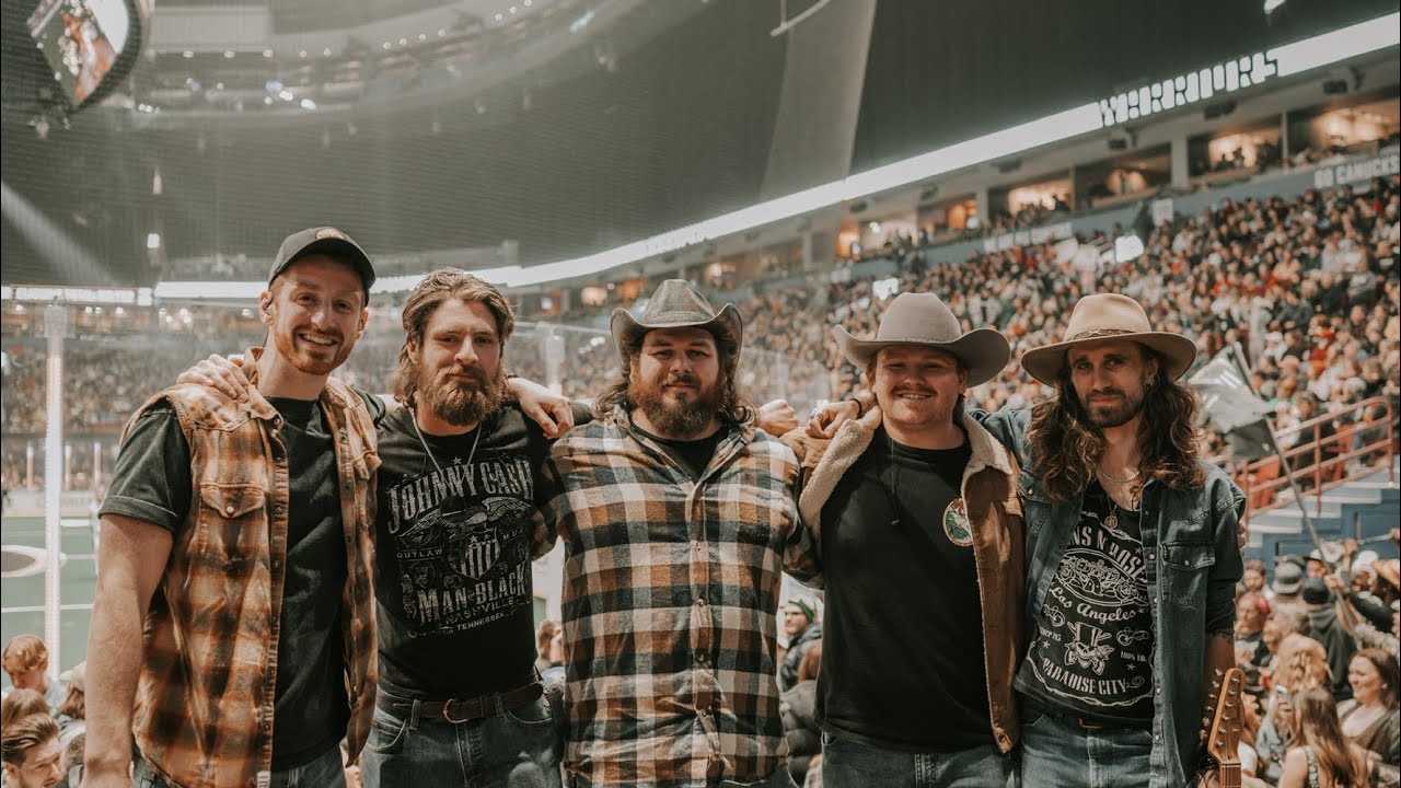 Whiskey Blind Live @ Rogers Arena! &ldquo;More Than My Hometown&rdquo;