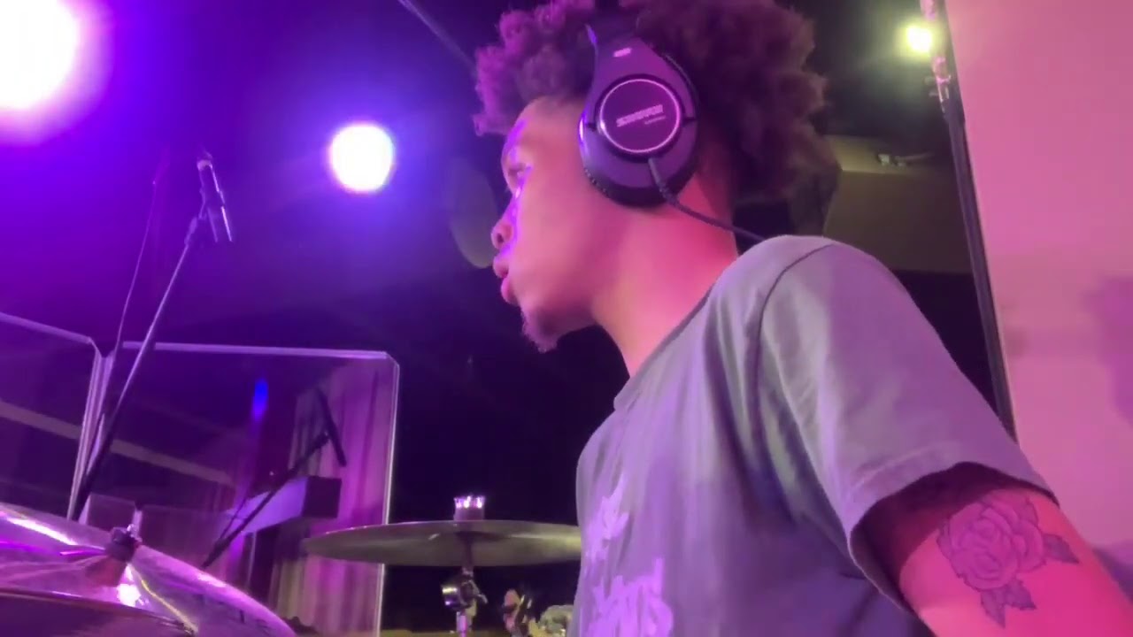 SHOUT( DRUMMER ) BUMP 2021 PRAISE BREAK