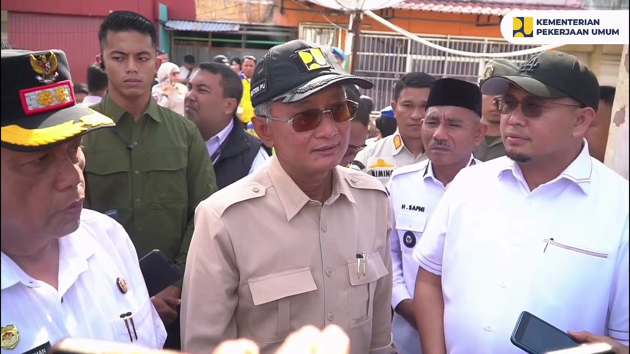 Menteri PU Dody Hanggodo meninjau langsung lokasi Pusat Pertokoan Pasar Payakumbuh