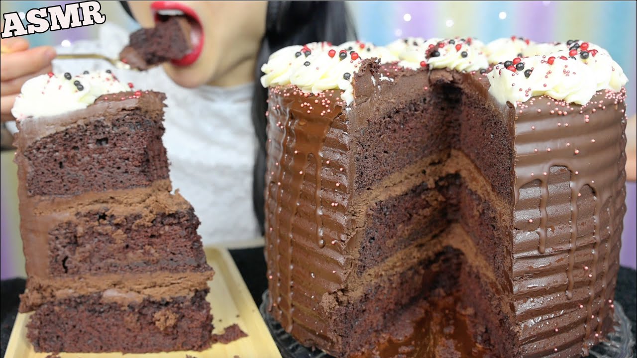 ASMR TRIPLE CHOCOLATE BROWNIE CAKE (EATING SOUNDS) SOFT WHISPERS | SAS-ASMR