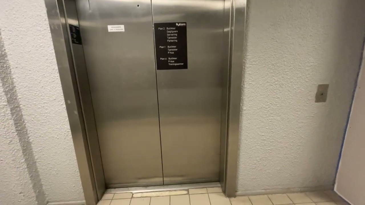 ONE LEFT TO BE REPLACED! 1985 Kone roped hydraulic elevators @ Rykkinn senter, Bærum, Norway.