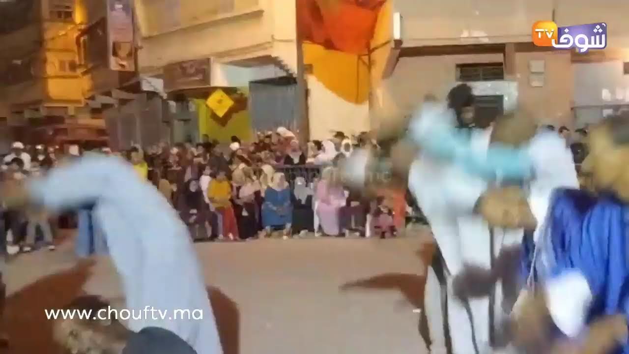 على المباشر من الدشيرة الجهادية: رقصات وحركات غريبة في موسم عيساوة.. شوفو الأجواء