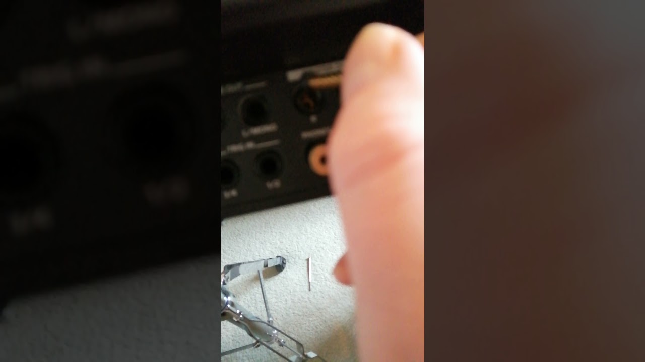 Remove a broken 1/4 jack tip from a socket