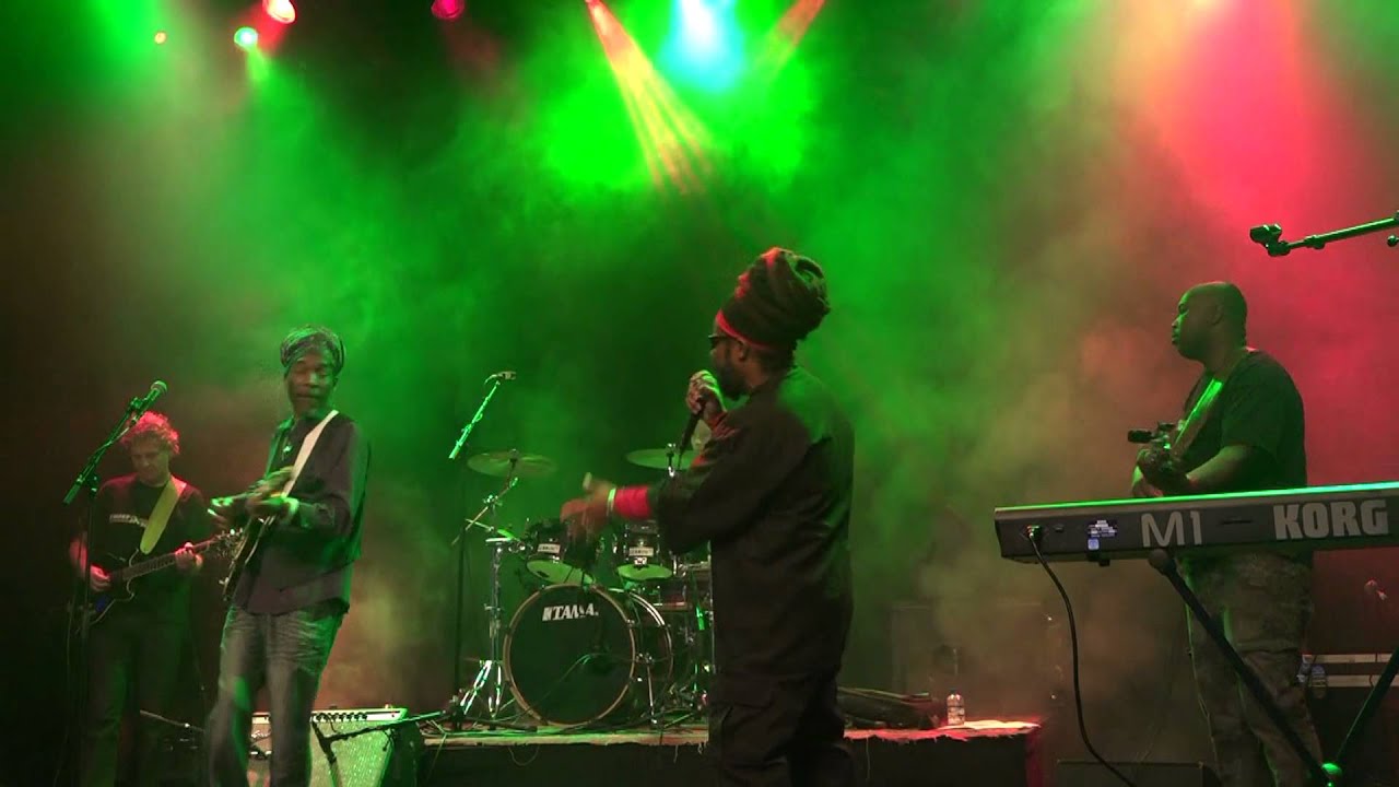 Ras Iba ft Tuff Lion and the Two Roots Band   27 08 2015 GebouwT Bergen op Zoom NL