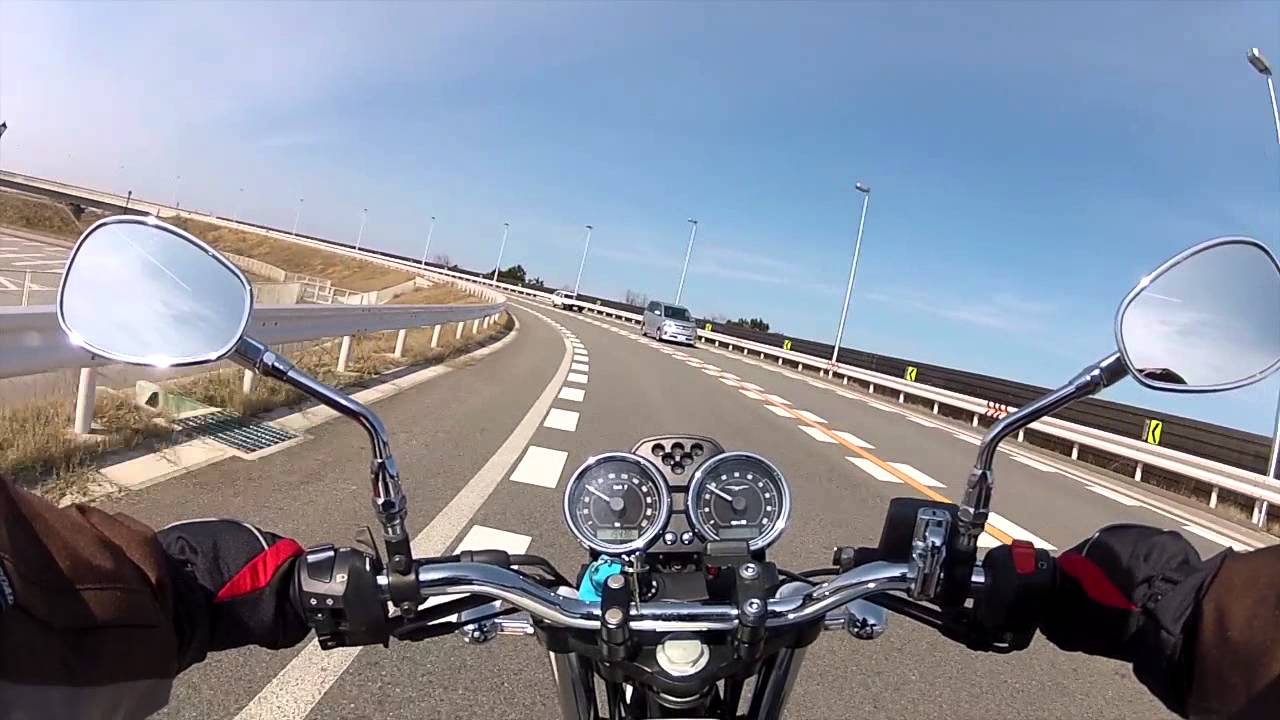 THE SPLING OF 2014 MOTO GUZZI V7 CLASSIC RUNS