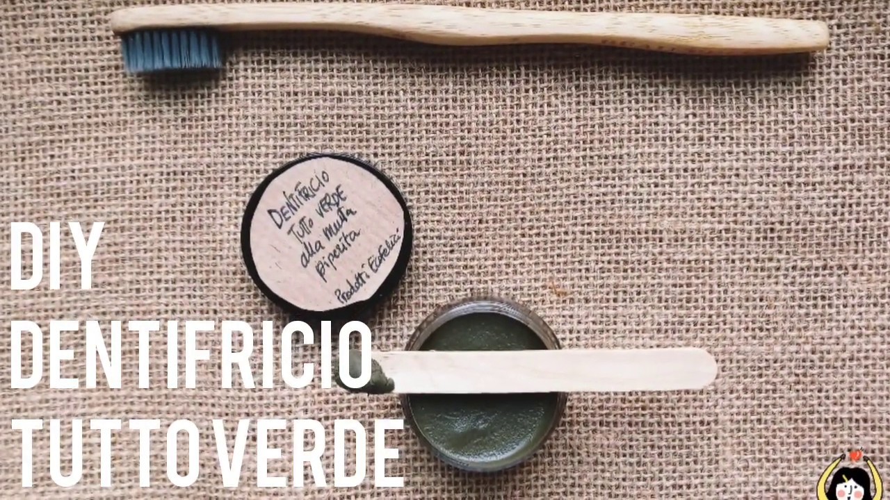 DIY dentifricio fai da te con olio di cocco
