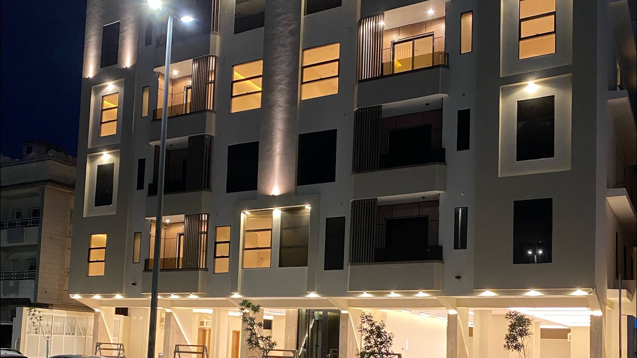 للبيع فلل روف فاخره حي الصفا ست غرف مساحة ٣٣٠م لتواصل 0506099299