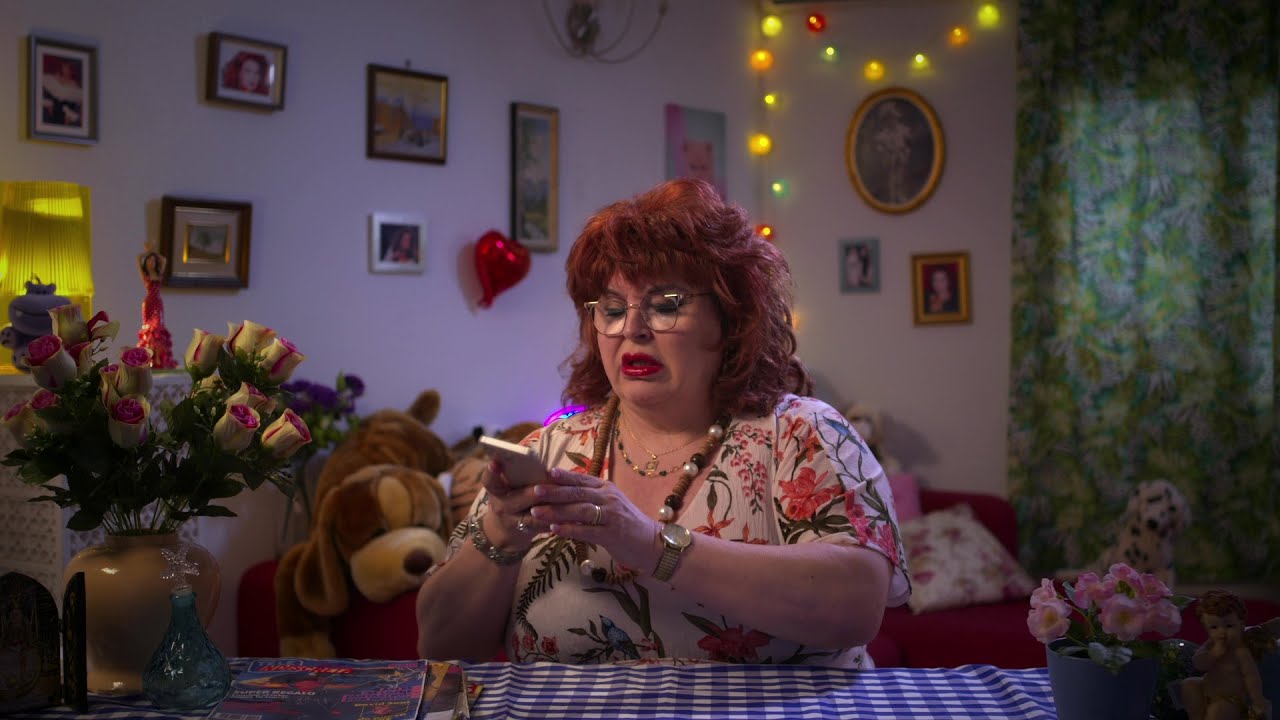 Paca La Piraña guarda un secreto | 'Veneno' capítulo 2, estreno 28 de junio en ATRESplayer Premium