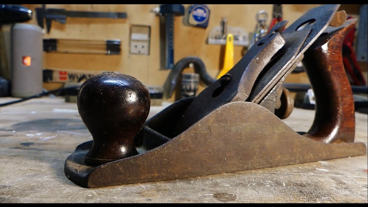 SARGENT Fulton 409 plane restoration.