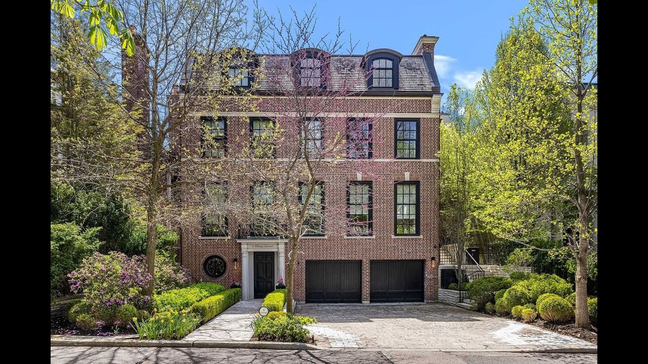 Rosedale-Moore Park, Toronto, ON - Sotheby's International Realty Canada