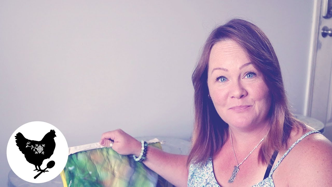 How to Open Feed Bags & Save the String | And Wasps in the Coop!
